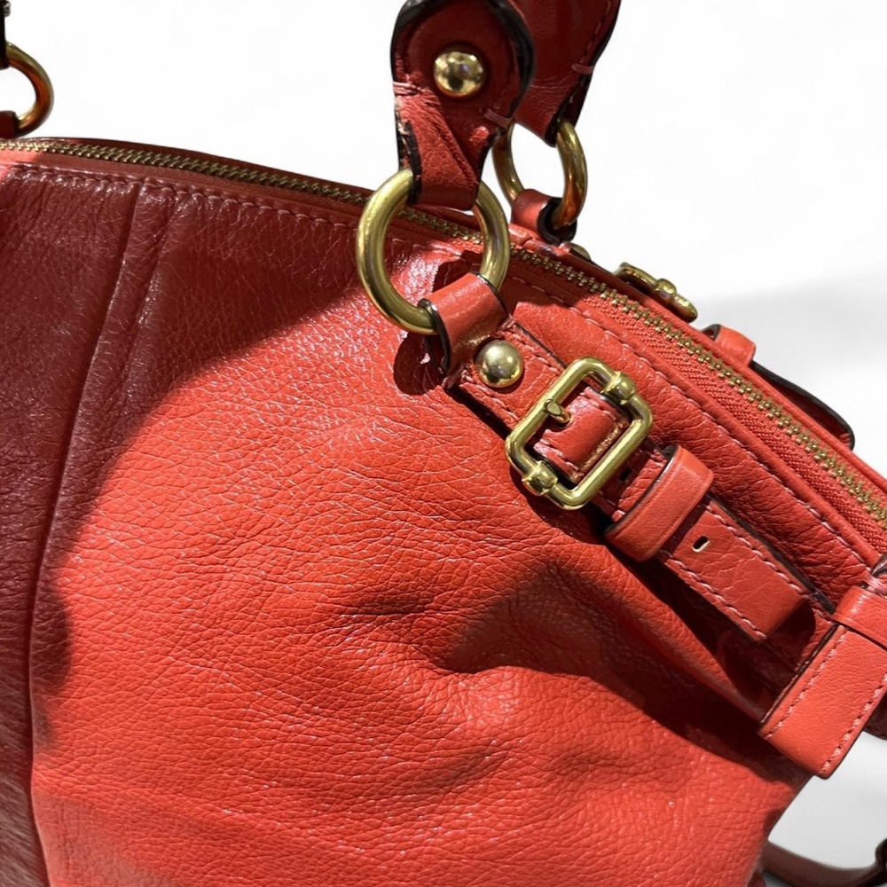 Coach - Picture 5 of 10